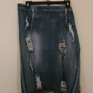 denim skirt